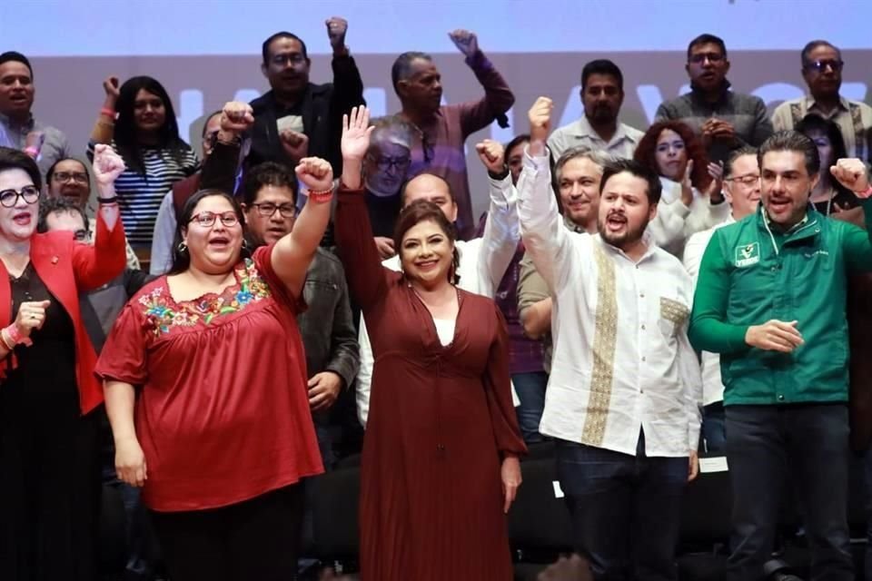 Clara Brugada arrancó su precampaña en búsqueda de la Jefatura y criticó la postulación de Santiago Taboada por el frente por la CDMX.