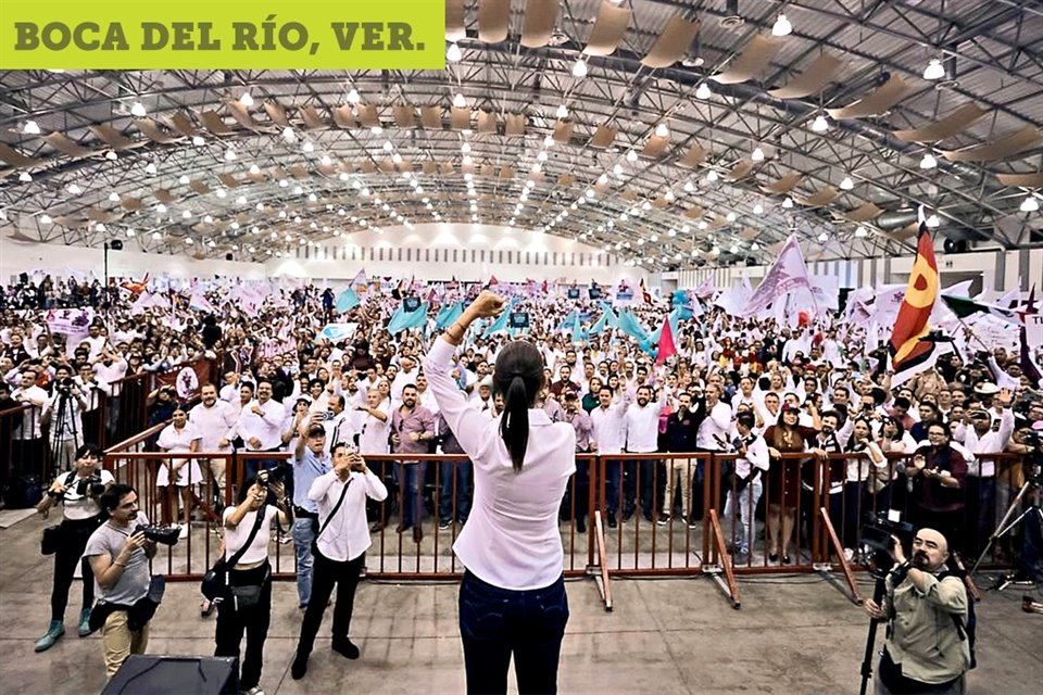 En arranque de precampaña en Veracruz, Sheinbaum pidió a simpatizantes recordar lo que es el neoliberalismo a jóvenes que votarán en 2024.