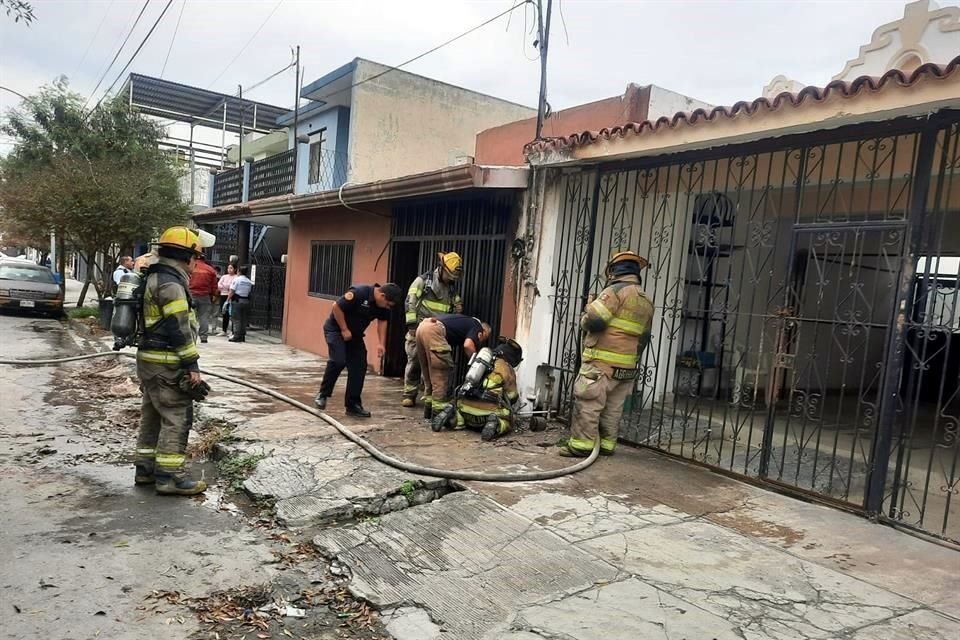 El siniestro fue reportado a las 09:00 horas, en la vivienda ubicada en la Calle Vidrio Plano número 830.