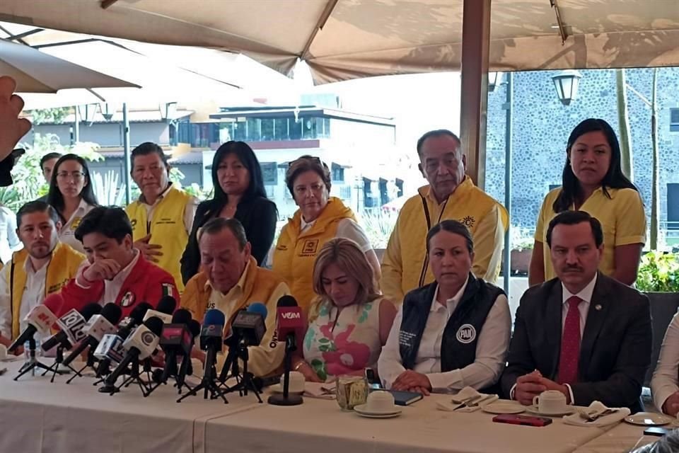 En la conferencia se calificó de histórica la coalición integrada por tres partidos nacionales y uno local en Morelos.