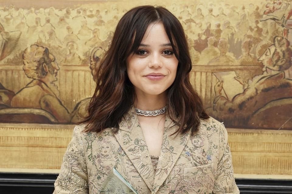 Jenna Ortega, la estrella de 'Merlina', habría intentado negociar su participación en 'Scream VII' tras su éxito en la serie de Netflix.