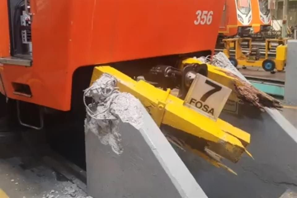 El Metro aseguró que la unidad se encontraba vacía y que no se registraron personas lesionadas ni tampoco daños mayores.