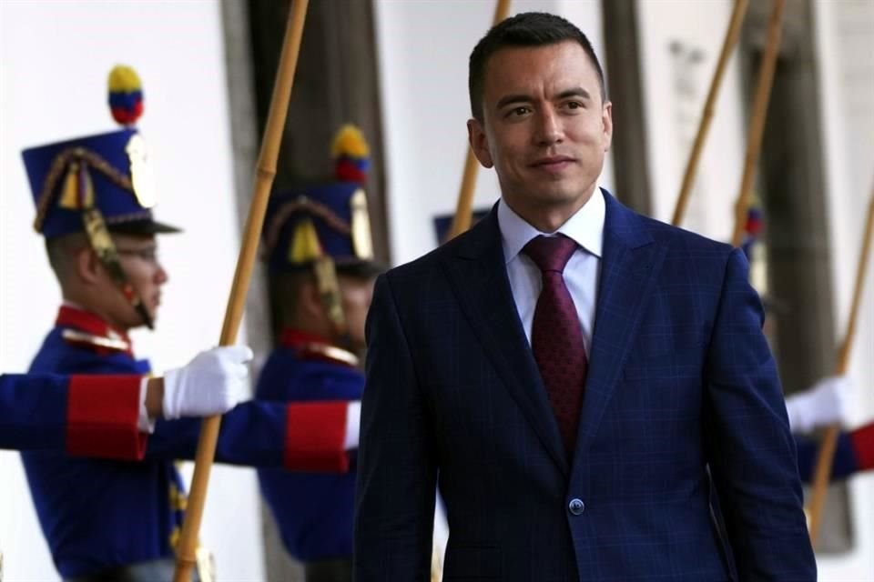 El Presidente electo de Ecuador, Daniel Noboa, llega al Palacio de Gobierno para asumir el cargo.