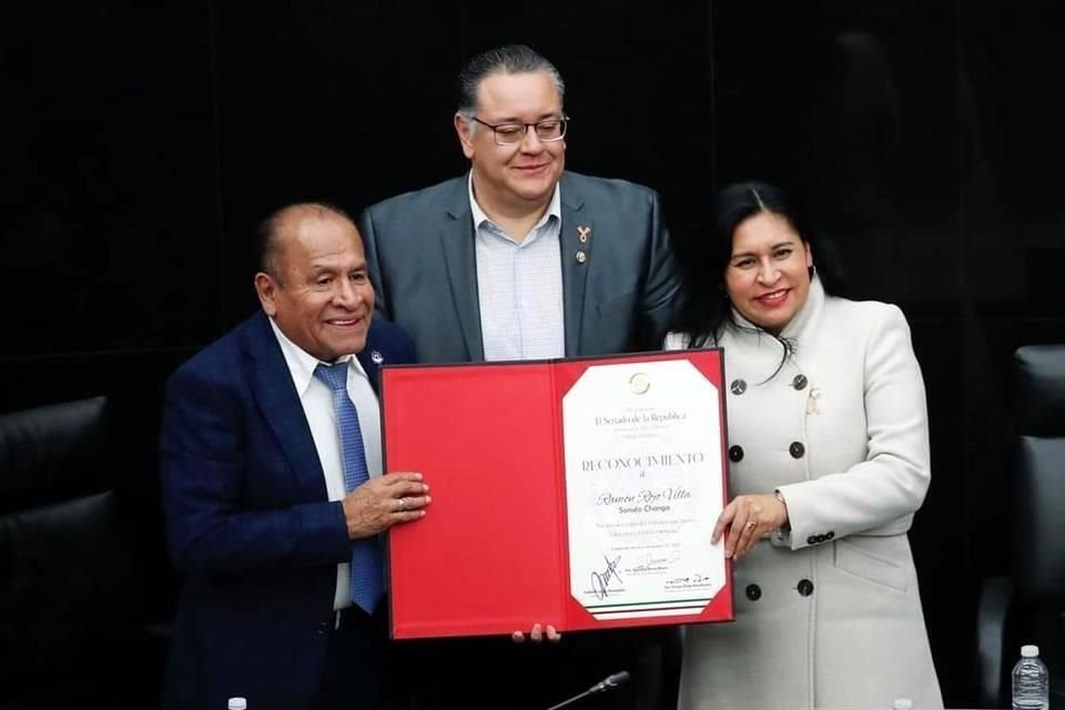 Ramón Rojo Villa, fundador de 'Sonido La Changa', recibió el reconocimiento.