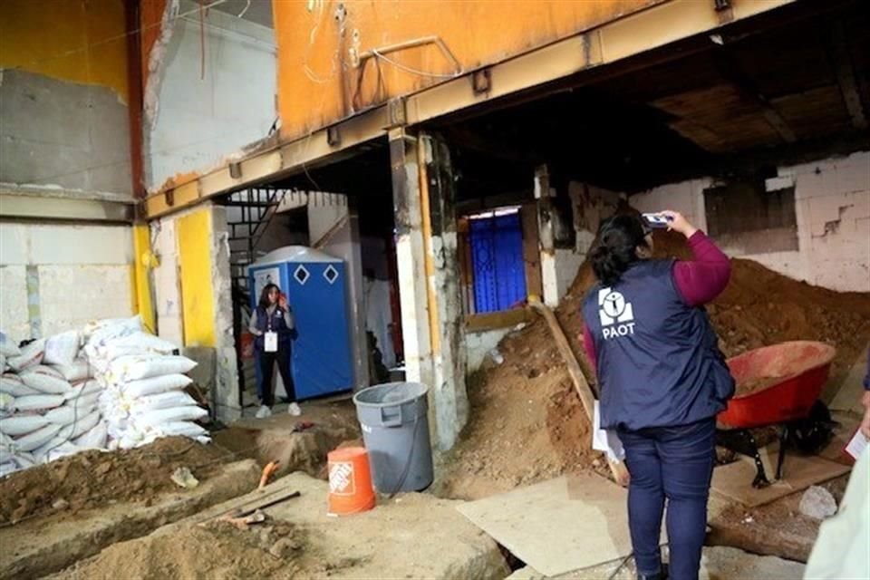 'Suspendimos las obras ilegales que se estaban llevando a cabo en el inmueble catalogado por INBAL y situado en Área de Conservación Patrimonial en Oaxaca 93 , col Roma', indicó.