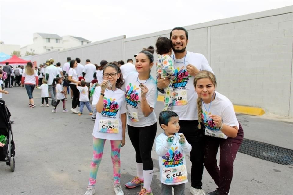 Denisse Vega, Ivana González, Gonzalo González, Melissa Vega y Leonardo González