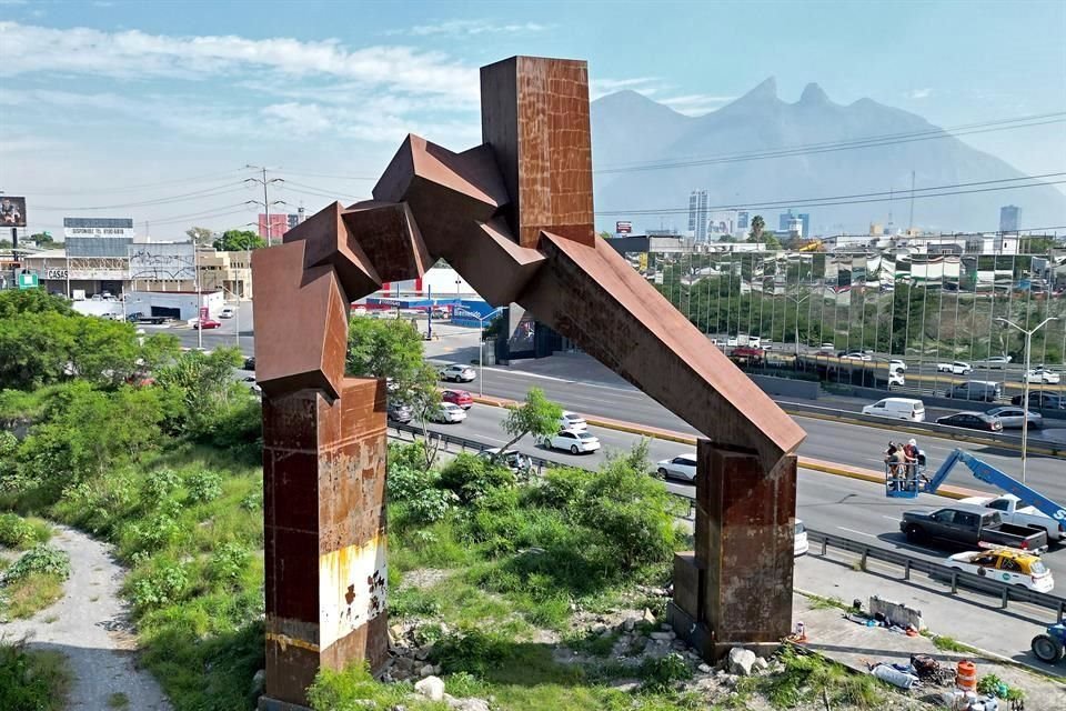 La Ruta Escultórica se creó en el contexto del Fórum Universal de las Culturas, realizado en Monterrey en el año 2007.