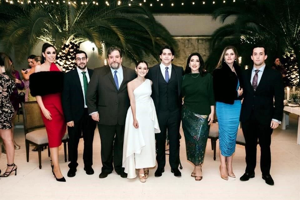 FAMILIA DEL NOVIO. Daniela Nava de Calderón, Gerardo Calderón Herrera, Gerardo Calderón Rojas, LOS NOVIOS, Magdalena Herrera de Calderón, Raquel Rodríguez González Brunell y Santiago Calderón Herrera