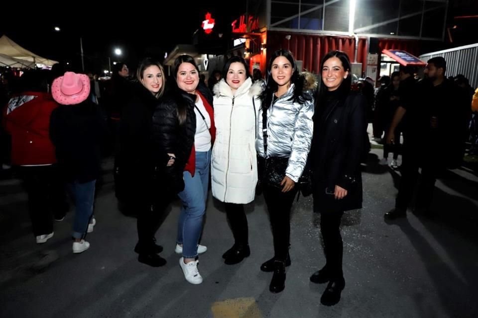 Jéssica Sepúlveda, Mónica López, Rocío Martínez, Gaby Galindo y Beatriz de León