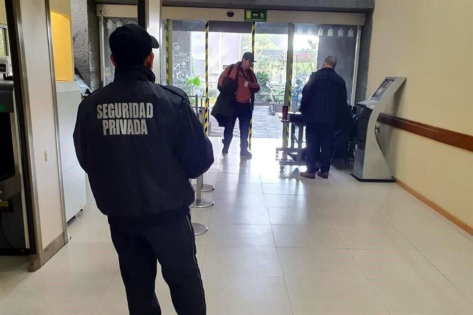 Los elementos de la empresa Celtas MG del Noreste se distribuyeron en todo el edificio.