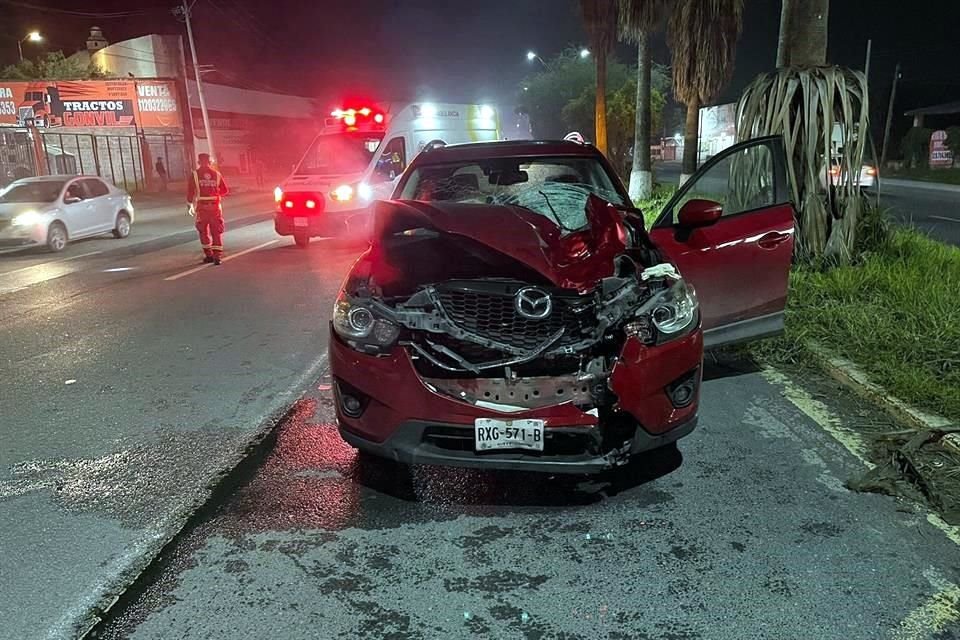 El fatal accidente se reportó alrededor de las 21:00 horas, en el kilómetro 243 de la Carretera Nacional.