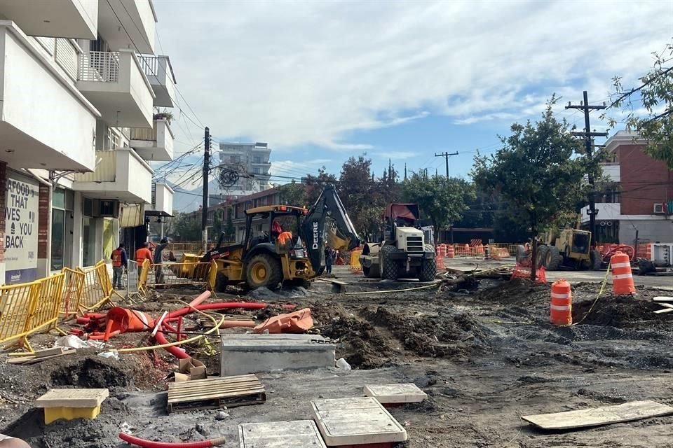 Aunque comerciantes dudaron que se concluyan las obras en este mes, el Municipio confió en conseguirlo.