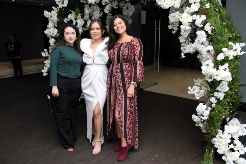 Diana Barbosa, Sara García y Pamela Guerrero