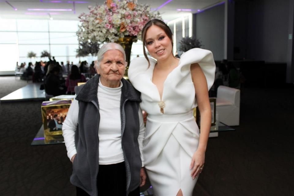 Obdulia Sandoval y Sara García