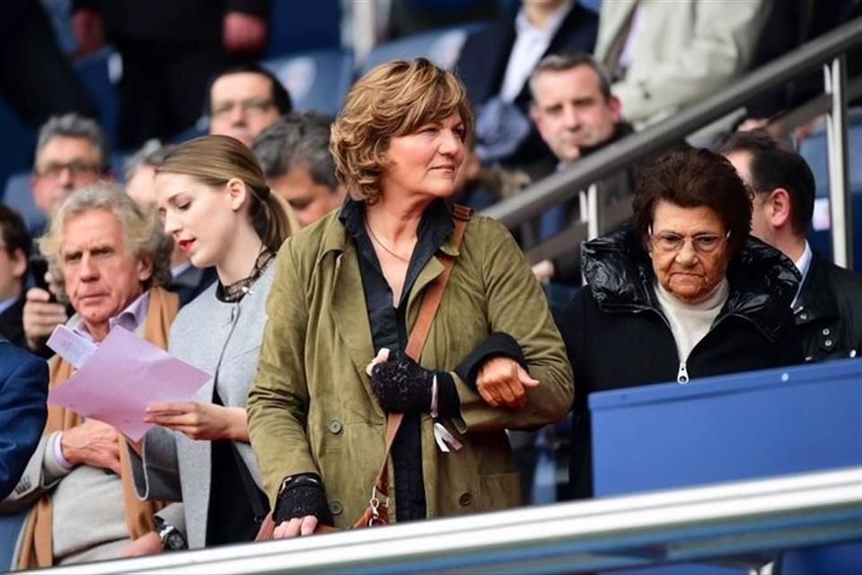 Veronique Rabiot tuvo fuertes cruces de palabras con familiares de los jugadores de Francia.