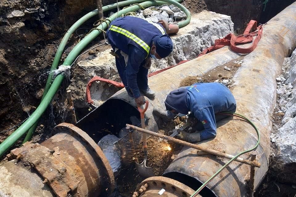La reparación en una de las líneas del Sistema Lerma-Cutzamala permitió restablecer los 400 litros por segundo que, en promedio, son conducidos hacia Naucalpan, Huixquilucan y Tlalnepantla.