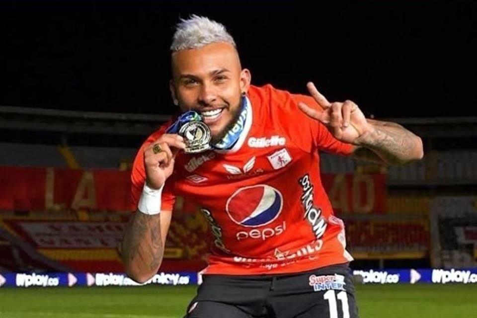 El delantero Duván Vergara viene del América de Cali, en el que jugó 70 partidos y anotó 19 goles.