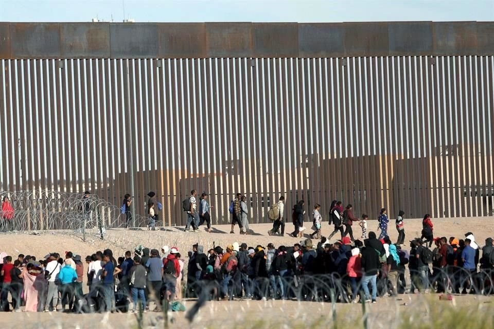 Los senadores republicanos bloquearon una iniciativa de ayuda a Ucrania e Israel en forma de protesta para exigir reforzar la frontera.