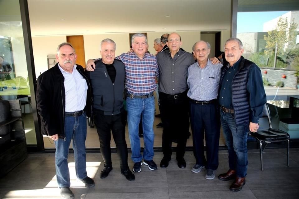 Carlos Aldape, Arturo Ortiz, Luis Gerardo Villarreal, Enrique  Frech, Alfonso Cantú y Pedro de la Garza