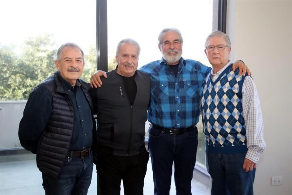 Pedro de la Garza, Arturo Ortiz, Horacio Guerra y Rafael Alonso