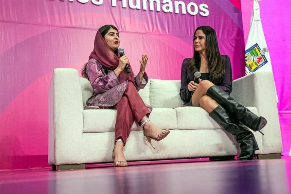 Malala Yousafzai y Paola Rojas