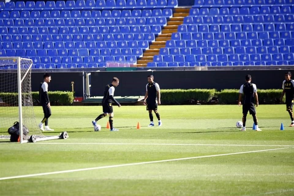 Tigres entrenó este sábado en el Estadio Universitario de cara a la vuelta de la Semifinal ante Pumas, en la que buscará avanzar a la serie por el título.