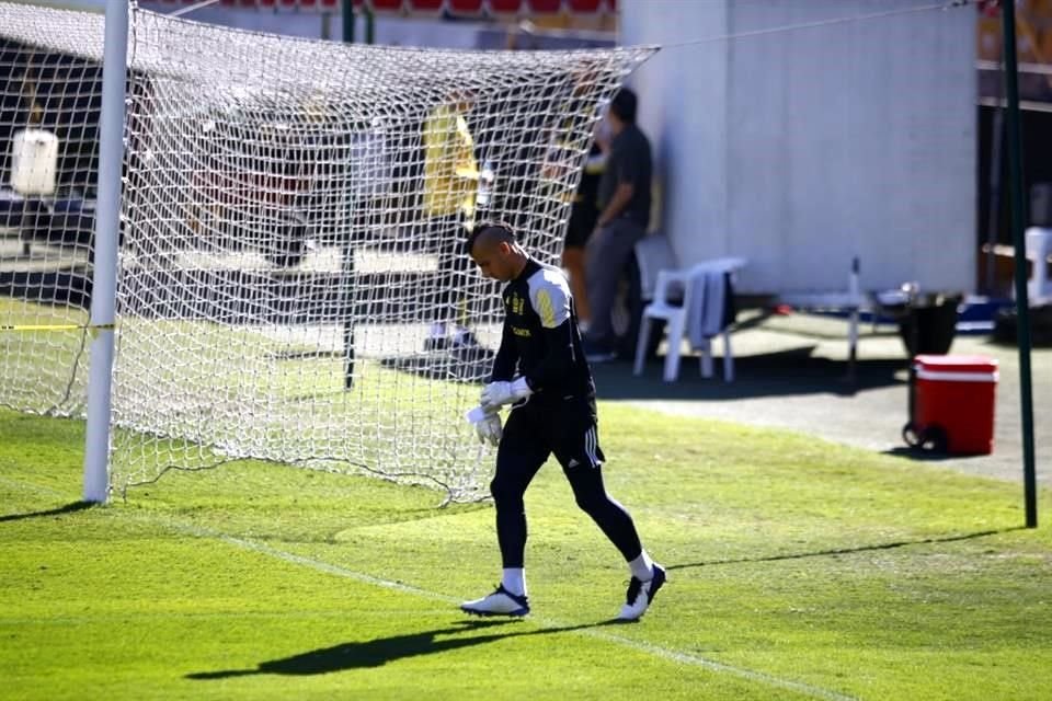 Tigres entrenó este sábado en el Estadio Universitario de cara a la vuelta de la Semifinal ante Pumas, en la que buscará avanzar a la serie por el título.