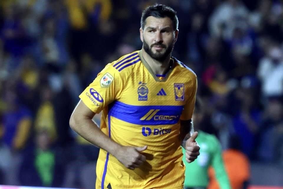 Aún así, el francés iniciará en la banca en el duelo ante los Pumas.