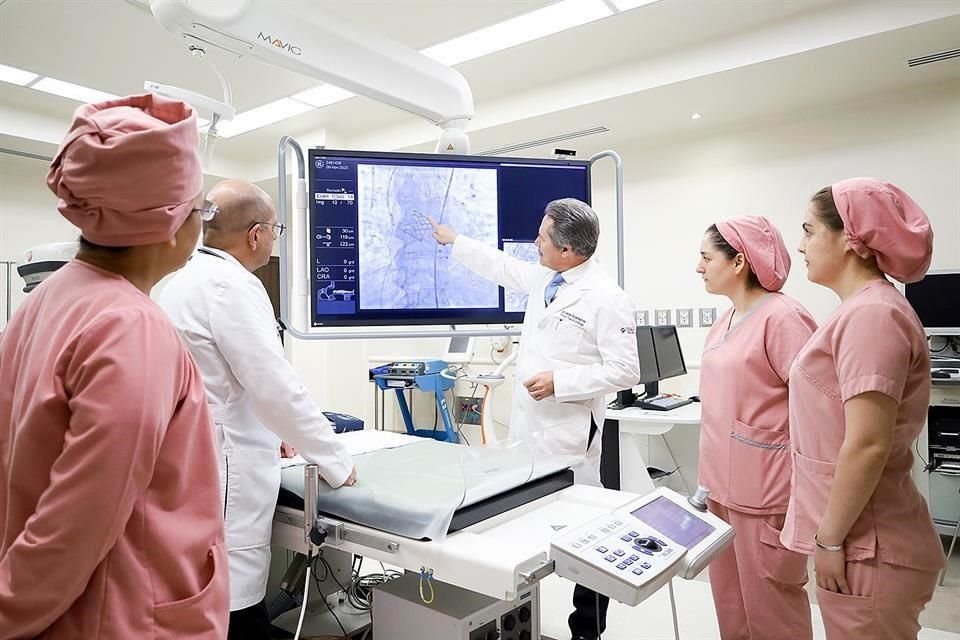 CHRISTUS MUGUERZA Hospital Alta Especialidad se consagra  como líder en México al obtener la Acreditación de Centro  de Excelencia en la Atención del Ataque al Corazón.