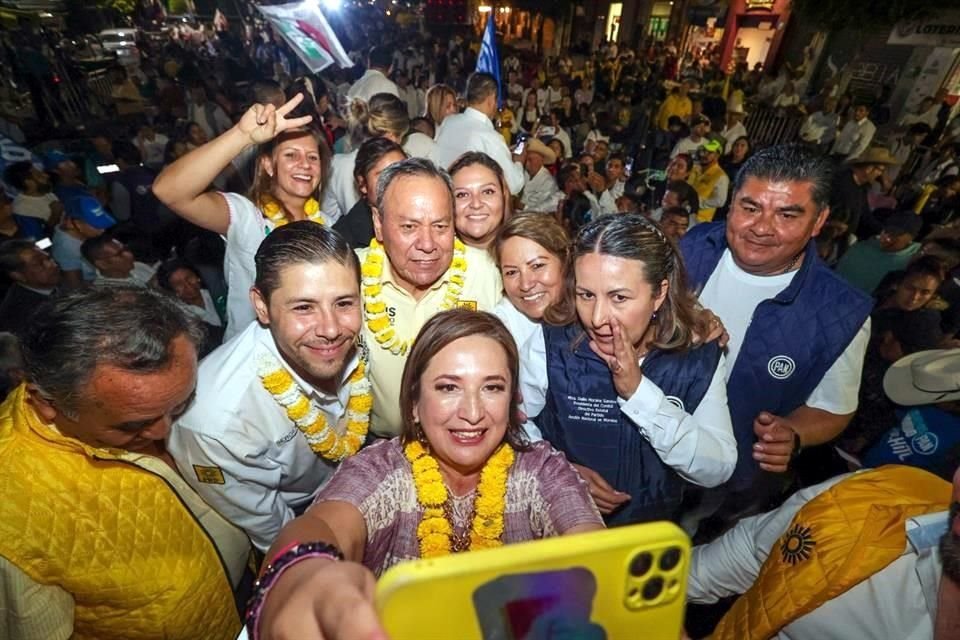 La candidata del Frente Opositor aseguró que elegirá perfiles profesionales en su Gabinete.