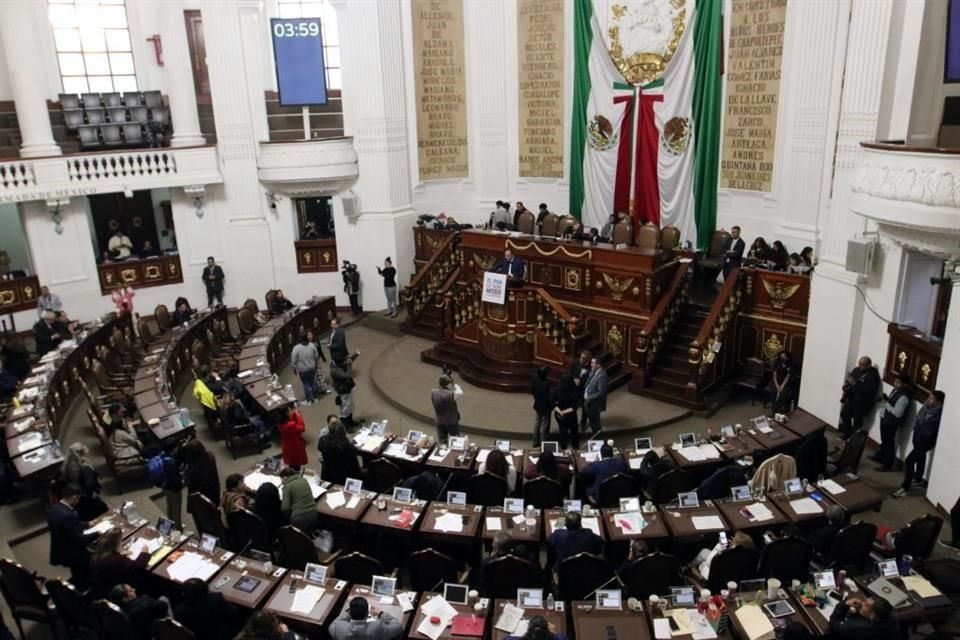 Una escena inédita: ayer los 66 diputados estuvieron presentes y a tiempo para la sesión.