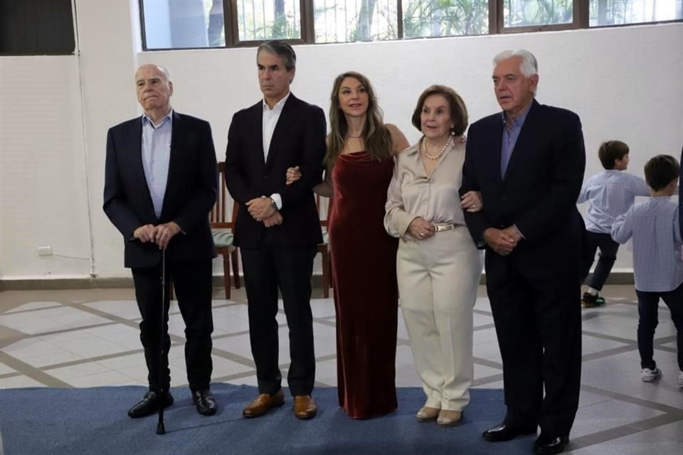 Guillermo Torre López, Guillermo Torre Amione, Maru Martínez de Torre, María Eugenia Treviño de Martínez y Eugenio Martínez