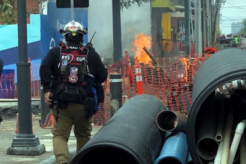 La explosión se originó por una fuga de gas en el área donde se realizan obras de regeneración en el Casco de San Pedro.