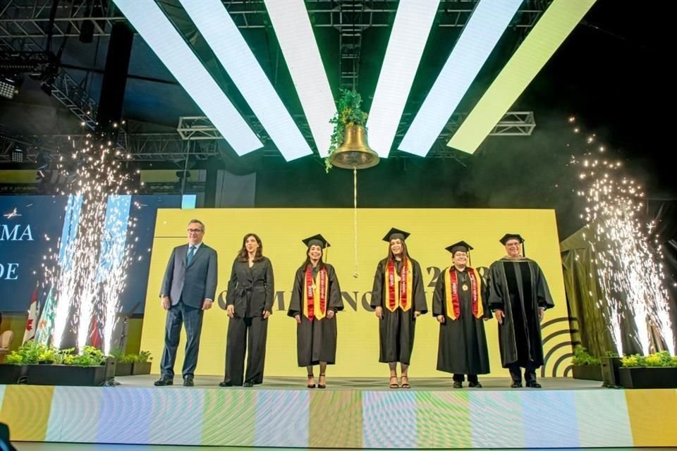 Álvaro Fernández Garza, Catalina Aguilar Mastretta, Fresia Milipza Pérez Garza, Julissa Cantú  Medina, Luz Paulina Reyes Acevedo y Mario Páez González