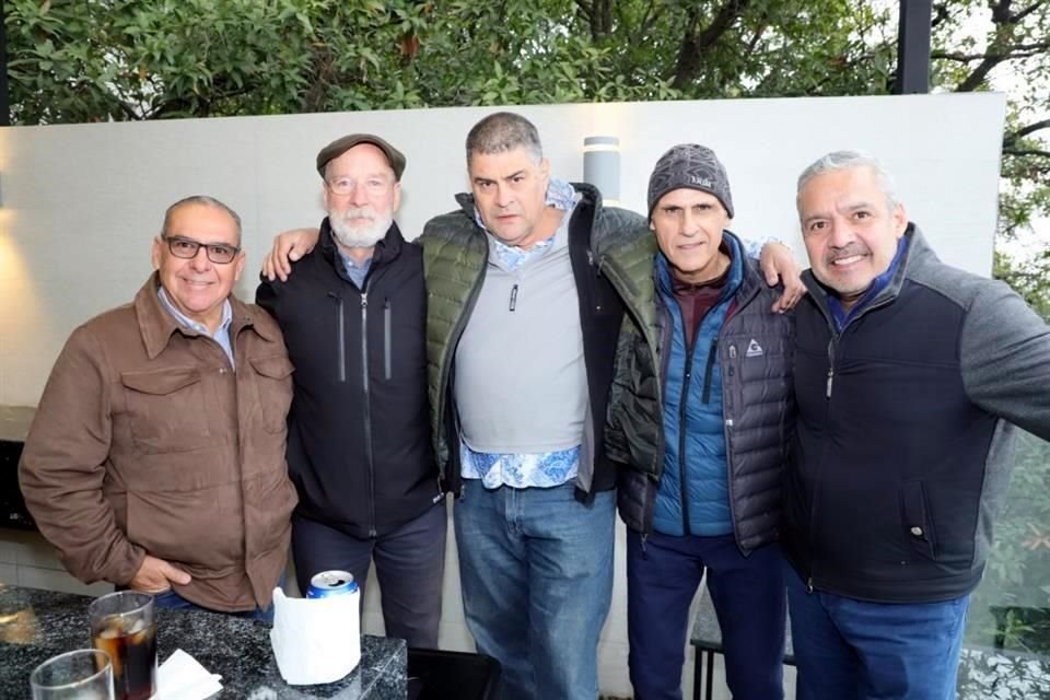 Armando Treviño, Adrián García Cano, Carlos Barrera, Carlos Karam y José Luis Chávez