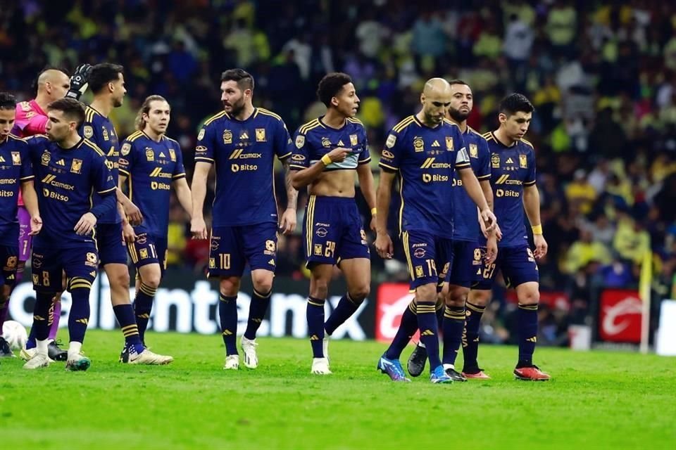 Los Tigres no pudieron alzar el título del Apertura 2023 en el Estadio Azteca.