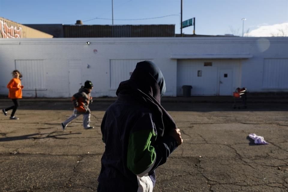 Un centro de alojamiento de migrantes en Chicago el 18 de diciembre de 2023.