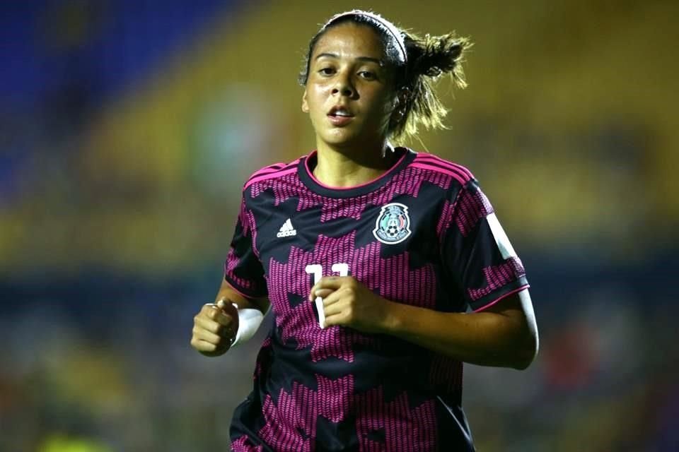 La mexicana renovó su contrato con el Houston Dash.