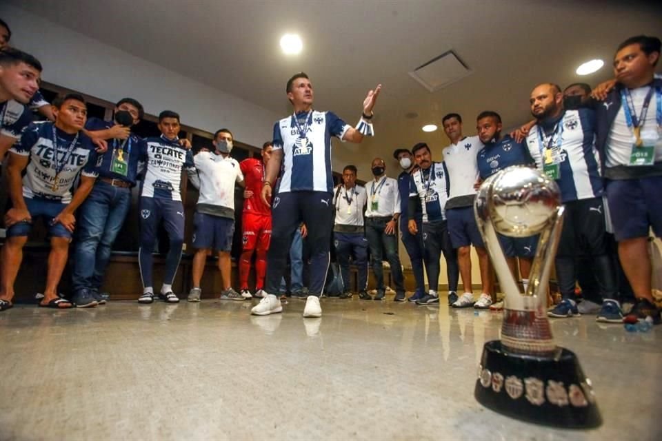 Hugo Castillo volvió a Rayados al cuadro Sub 23.