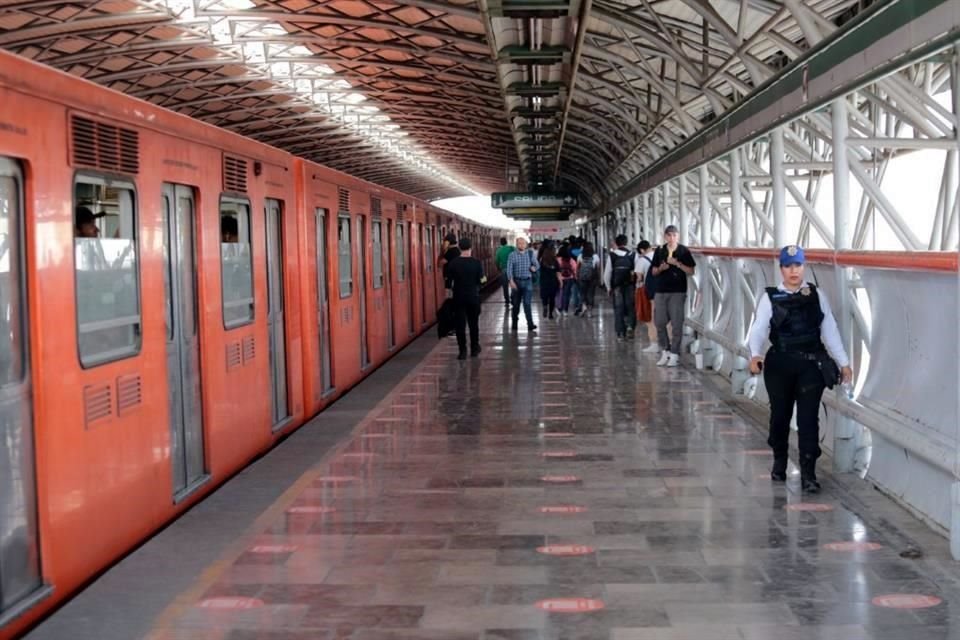 A través de la Gaceta oficial de la CDMX, se emitió un concurso para obras de alineación en las vías de la Línea B del Metro.