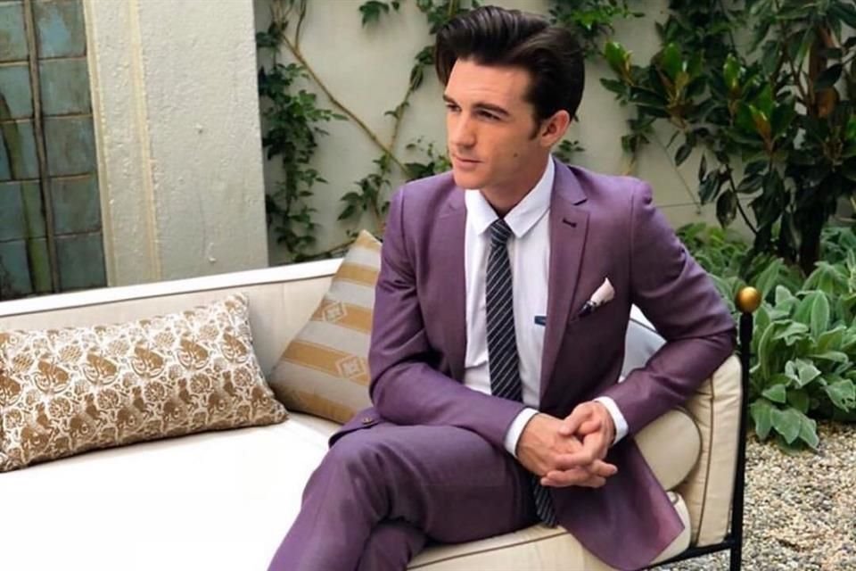 Drake Bell confirmó que ha estado casado desde hace tres años y que es padre de un niño cuya edad no reveló.