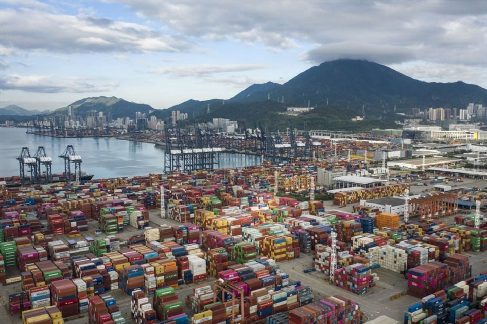 A fines de mayo, las operaciones en el Puerto de Yantian, en Shenzhen, fueron reducidas a 30% de su capacidad debido a los contagios.