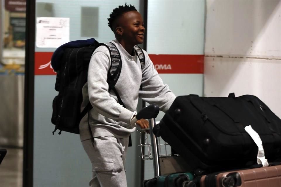 La sudafricana proviene del Racing Louisville de la NWSL.