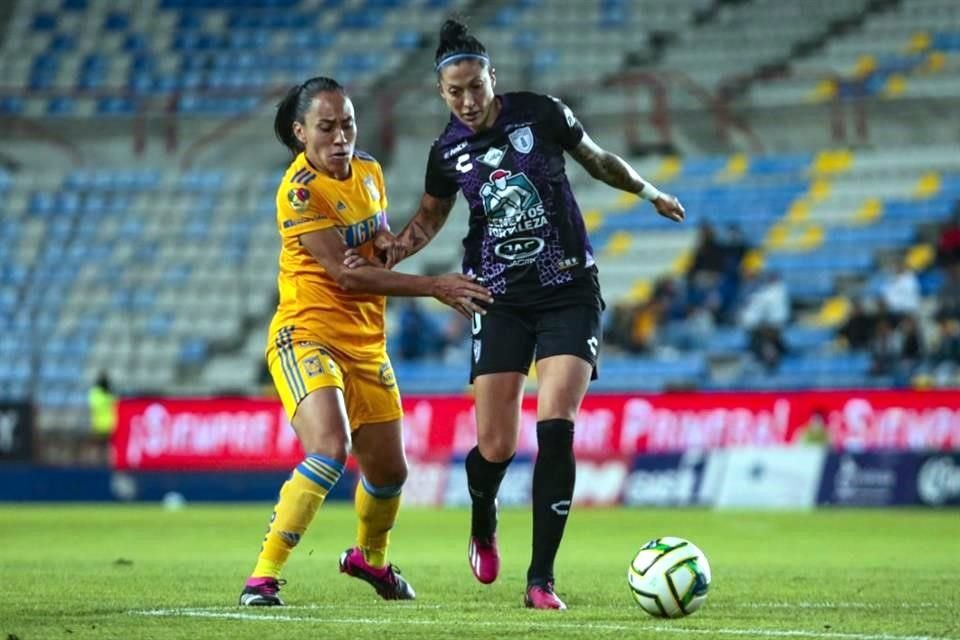 Jenni Hermoso estaría llegando a Tigres Femenil para su segunda experiencia en el futbol mexicano.