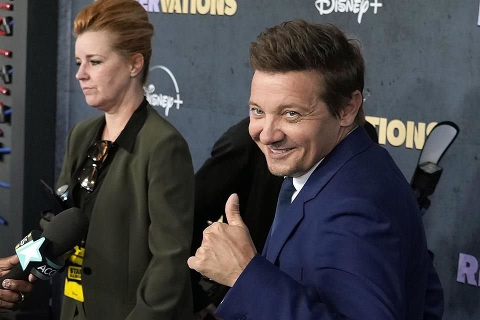 Jeremy Renner volverá a la actuación pronto. Hace unos días se informó que formará parte del elenco de la serie 'Mayor of Kingstown'.