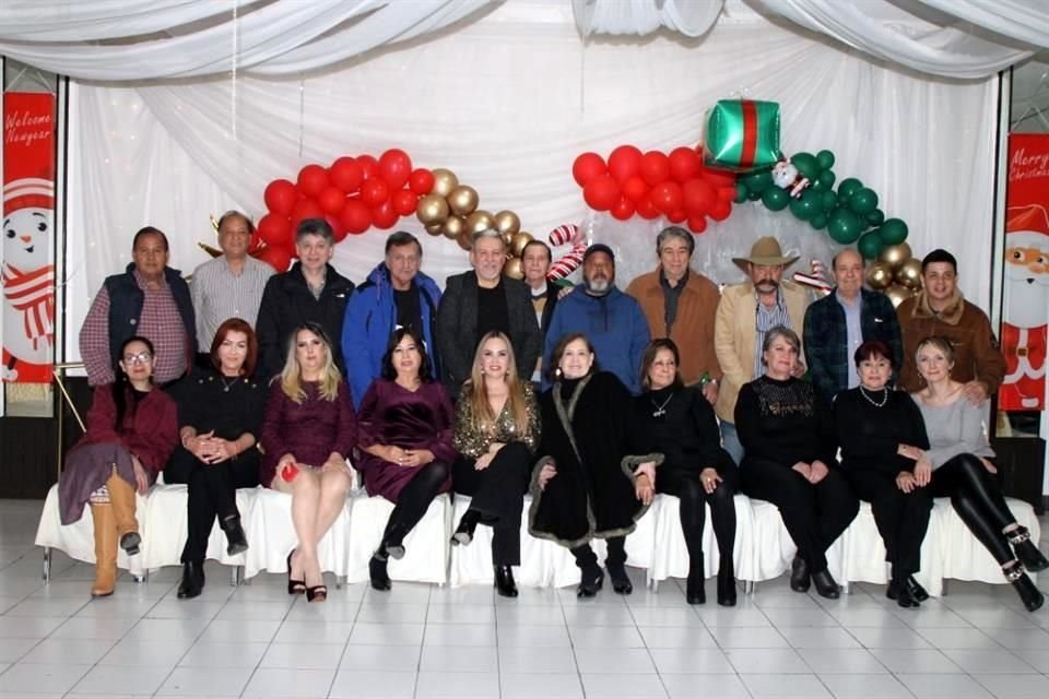 Las diferentes familias Rangel se reunieron para festejar la llegada del 2024.