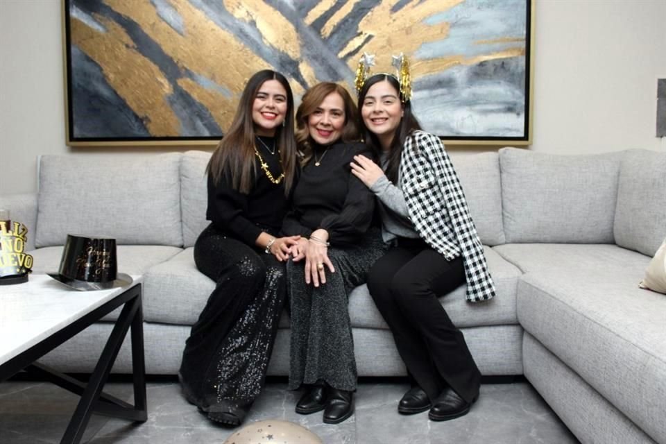 Ale García, Gabriela Medina y Diana García