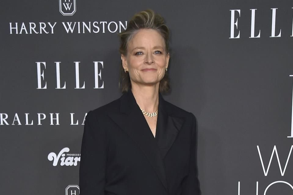 Jodie Foster calificó como 'molesto' el tener que trabajar con personas de la Generación Z; revela complicaciones.