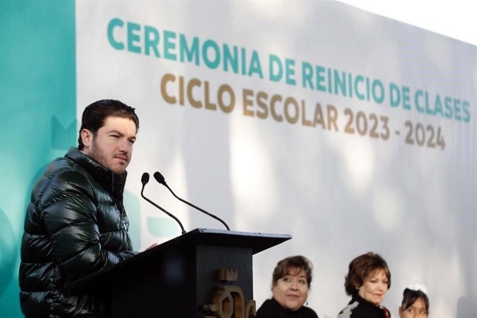 Samuel García planteó que este año sumarán 500 escuelas de tiempo completo este año.