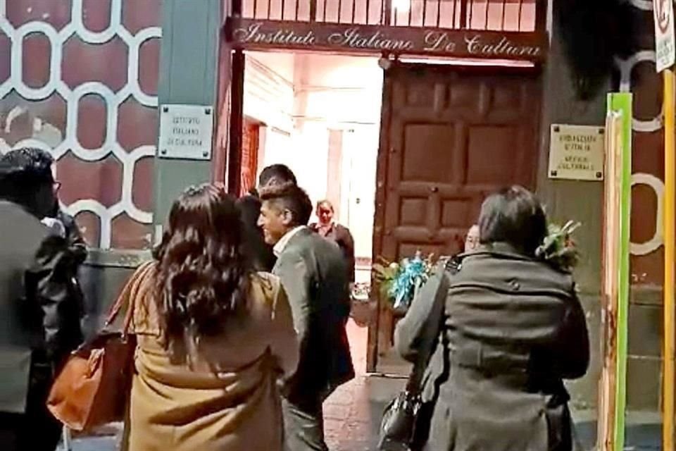 Vecinos del Centro de Coyoacán denunciaron que en dos inmuebles se llevan a cabo actividades que van en contra del uso de suelo.